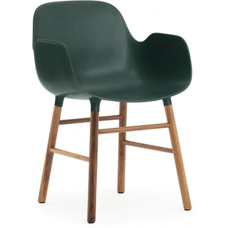 Normann Copenhagen Armlehnstuhl | Form - Stuhl - Normann Copenhagen - Nuss - Grün