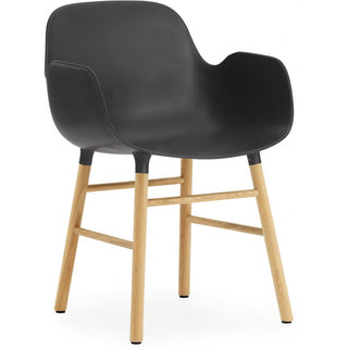Normann Copenhagen Armlehnstuhl | Form - Stuhl - Normann Copenhagen - Eiche - Schwarz