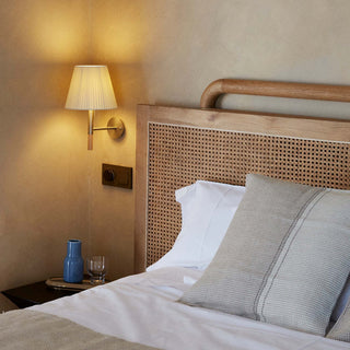 Santa Cole Wandlampe | BC2 - Wandlampe - Santa Cole - Gestepptes beiges Pergament -