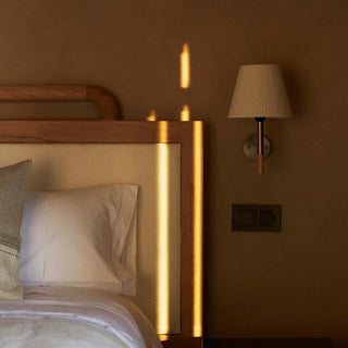 Santa Cole Wandlampe | BC2 - Wandlampe - Santa Cole - Gestepptes beiges Pergament -