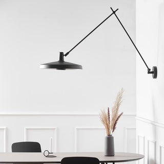GRUPA Wandlampe | Arigato 45 - Wandlampe - Grupa - Schwarz - Steckdose