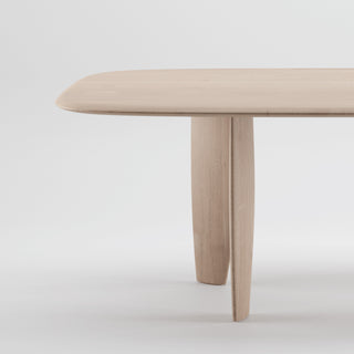 Nila Tisch - Esstisch - Artisan - Amerikanische Nuss A01 - L180 x T100cm
