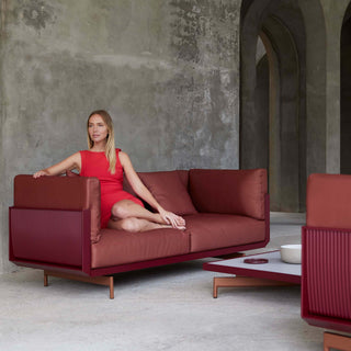 Gandia Blasco Sofa | Onde - Outdoor Sofa - Gandia Blasco - Gestell: Weinrot | Bezug: Umber (Silvertext) -