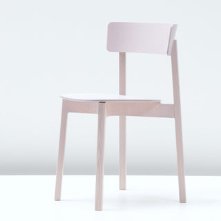 Hussl Stuhl | ST8 - Stuhl - Hussl - Esche rosa gebeizt -