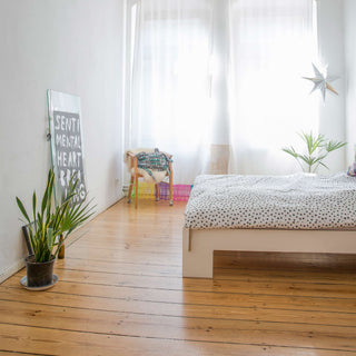 Siebenschlaefer Bett Ausstellungsstück - Abverkauf - Abverkauf - mit Kopfteil - 140 x 200cm