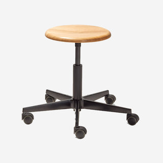 Mr. Round Drehhocker - Hocker - Richard Lampert - Eiche natur - Schwarz